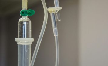 生理食鹽水與乳酸林格氏液比較