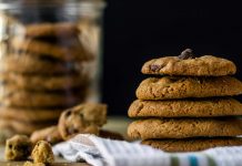 household-food-items-toxic-to-dogs-and-cats
