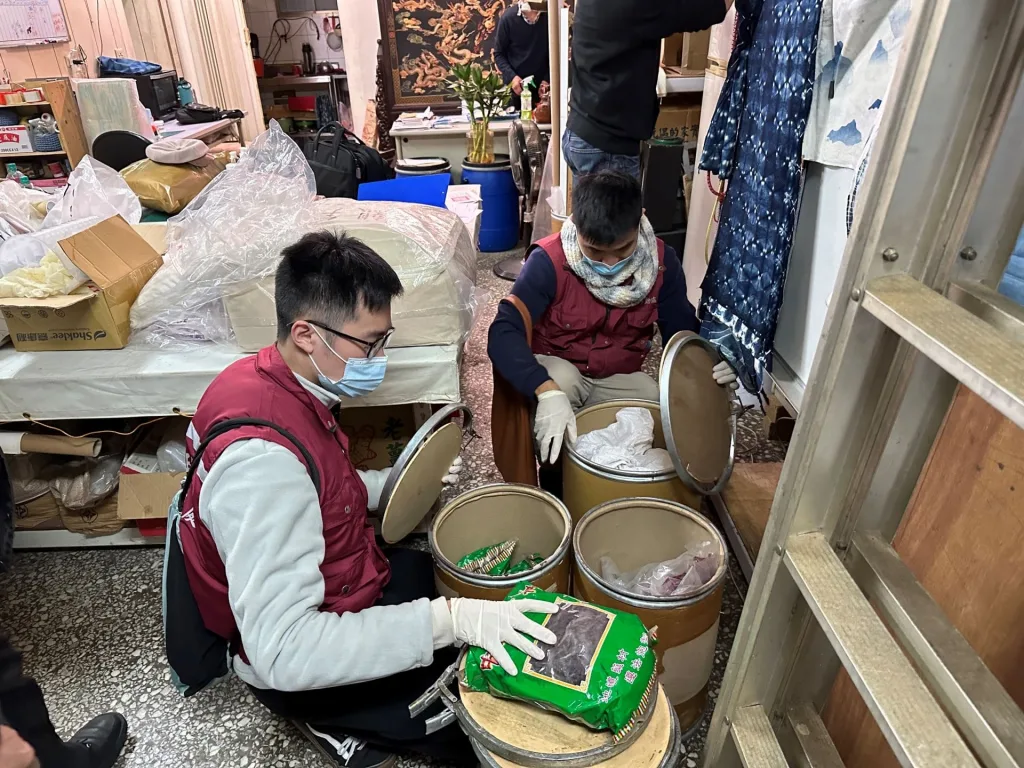 動保處查緝疑似違法輸入動物用禁藥