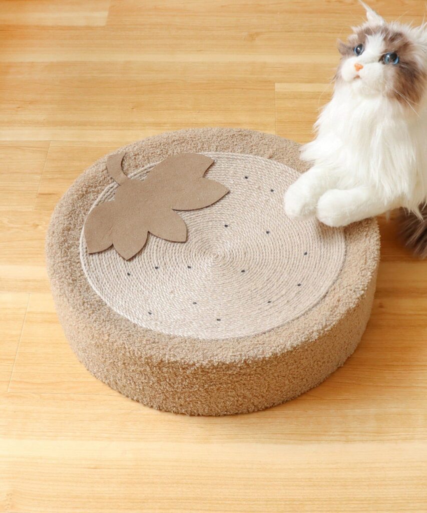 草莓造型貓抓板（¥880）