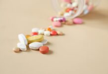 農業部預告修正人用藥可供獸醫臨床使用規定，擴增藥品清單、強化犬貓與非經濟動物用藥權益