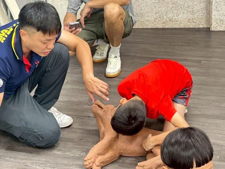 新北市毛寶貝基本救命術課程（圖片來源：新北市動保處）